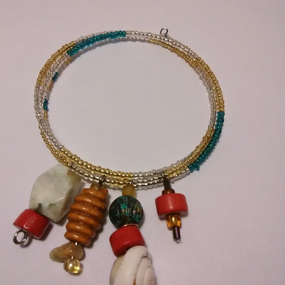 Jewelry - Picture 4 of 4